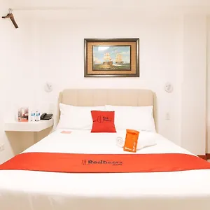Hotel Reddoorz Near Mercado Del, Paranaque City