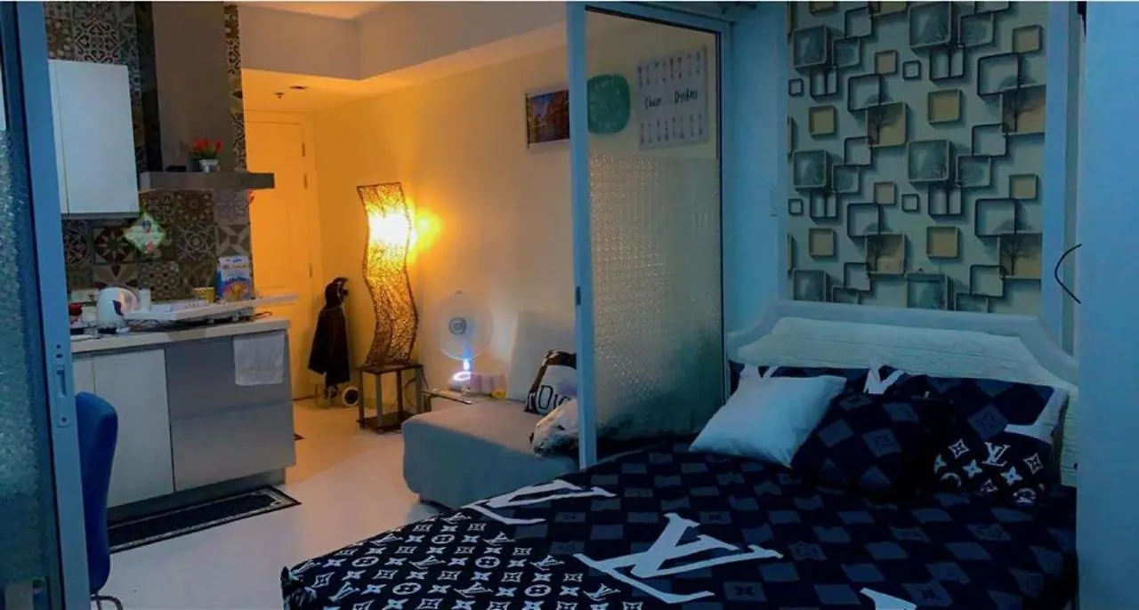 Azure Urban Resort Paranaque City 0*,  Philippines